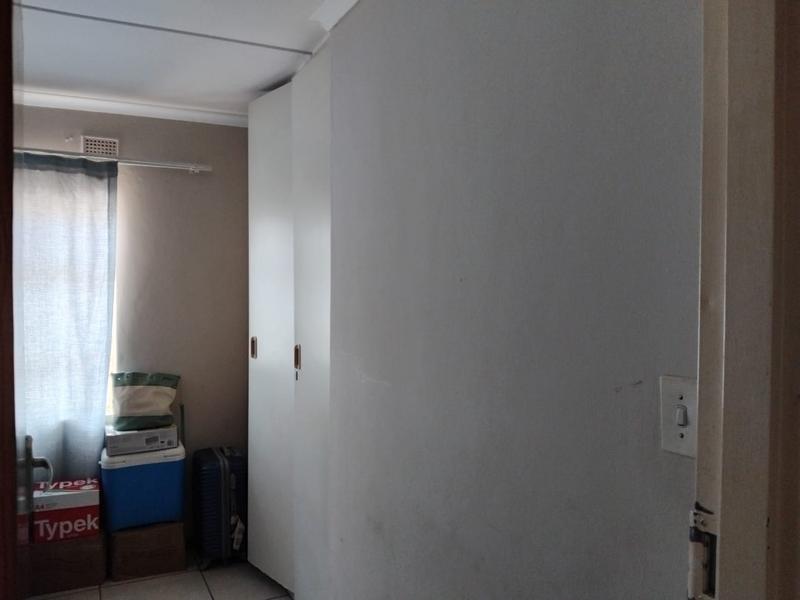6 Bedroom Property for Sale in Southernwood Eastern Cape